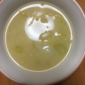 玉ねぎと長ねぎのねぎだく味噌汁